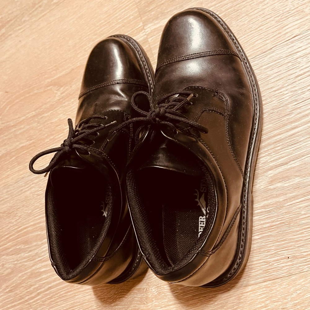 mens dress shoes